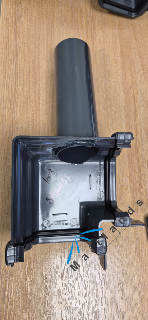 AX-B/G Adapt 165 Inc EET OL RH Black